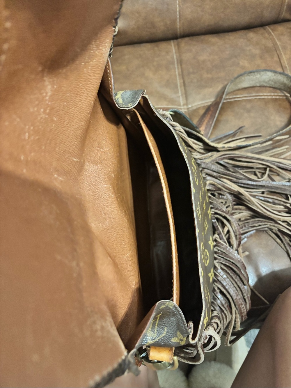 Vintage boho bags LV fringe crossbody - Picture 2 of 7